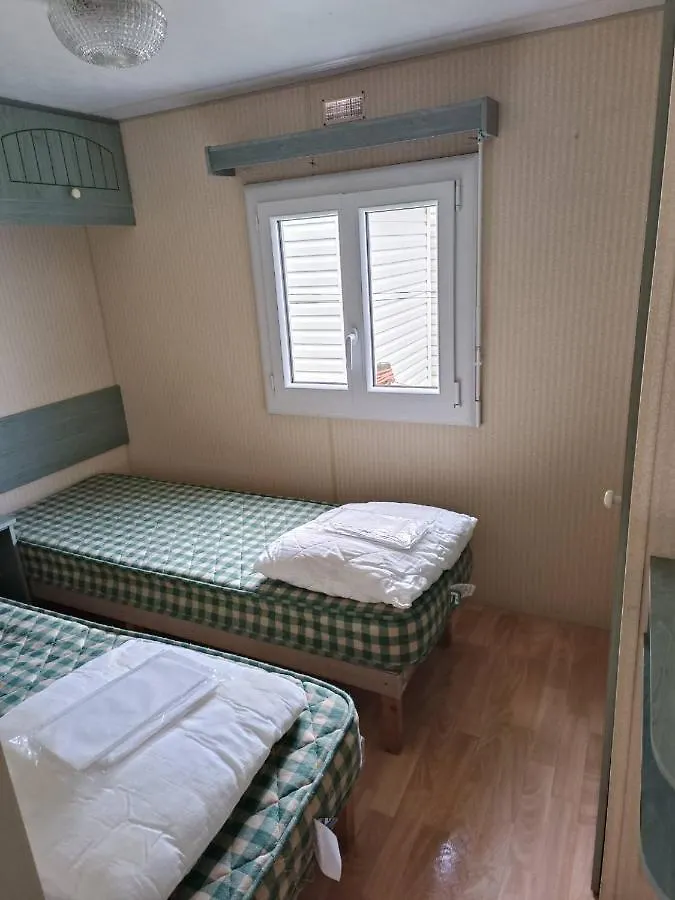 Mobil-Home Dans Camping Calme Penestin Campsite
