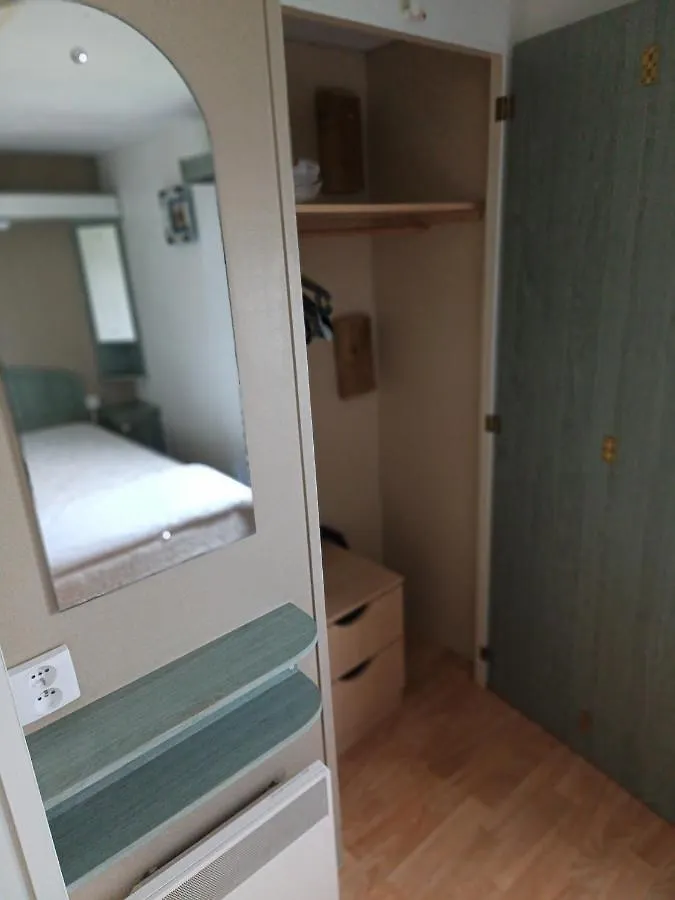 Campsite Mobil-Home Dans Camping Calme Penestin